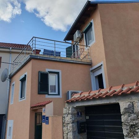 Apartment'S Dalmatia Шибеник Екстер'єр фото