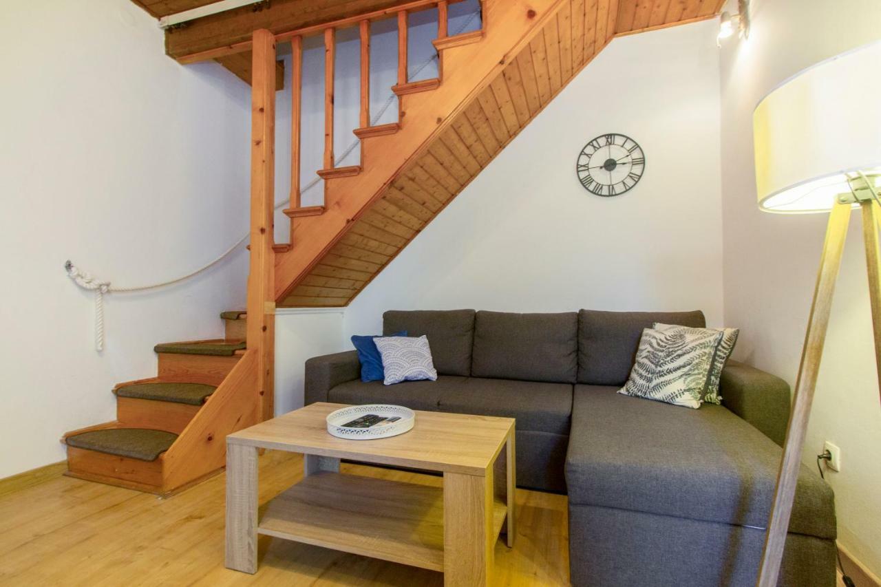 Apartment'S Dalmatia Шибеник Екстер'єр фото